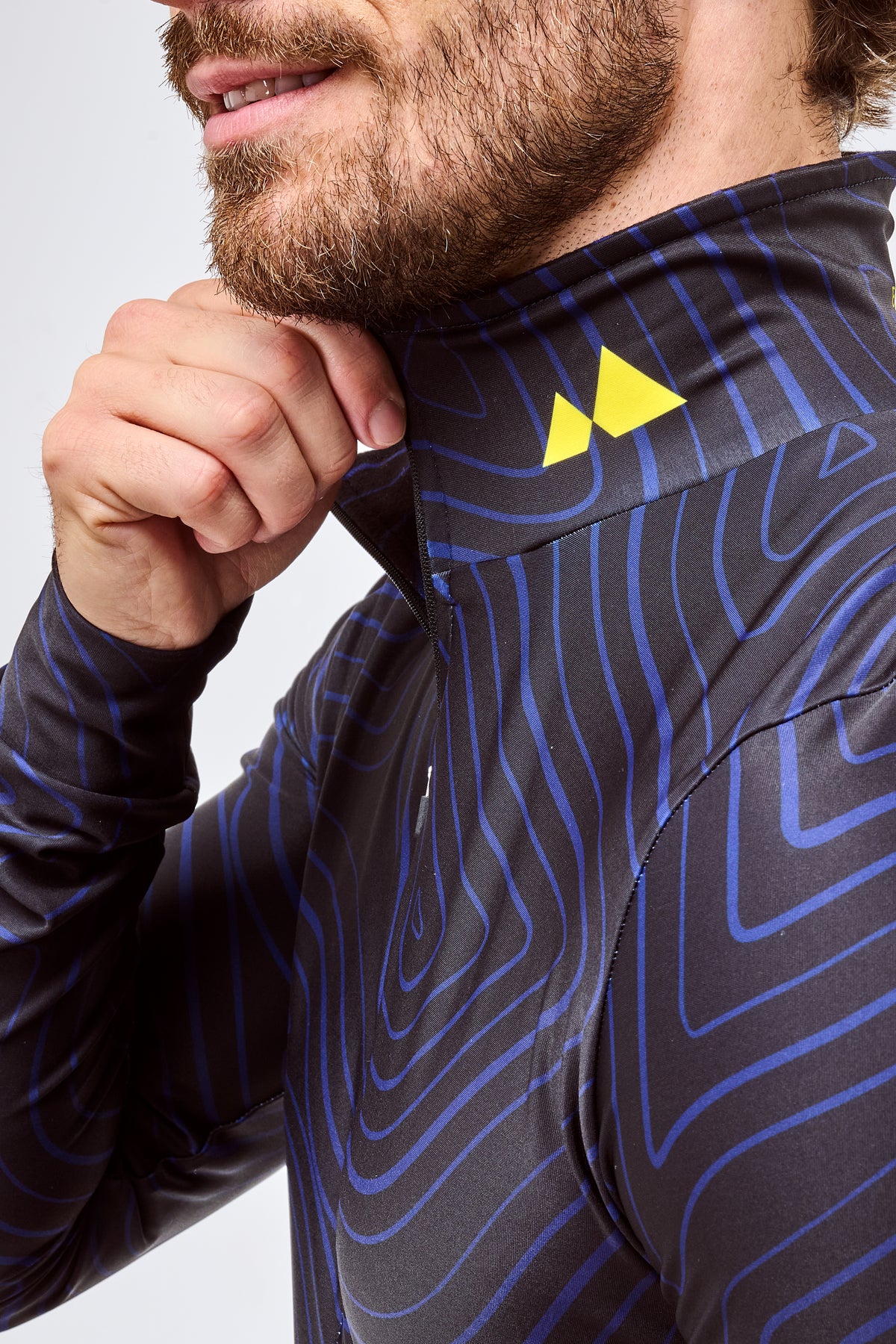 Skipully Blue echo Detail