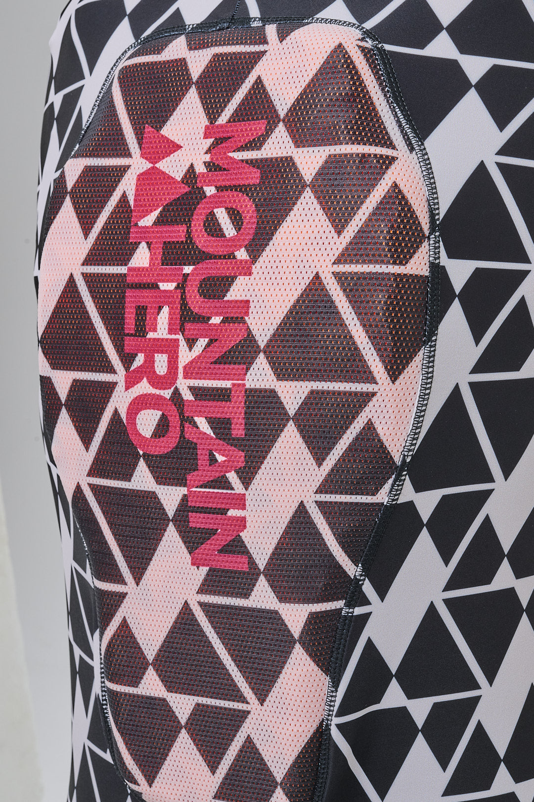 Skipully Mountain Tri detail